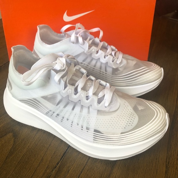 Nike Zoom Fly white running Sneaker - Picture 8 of 8